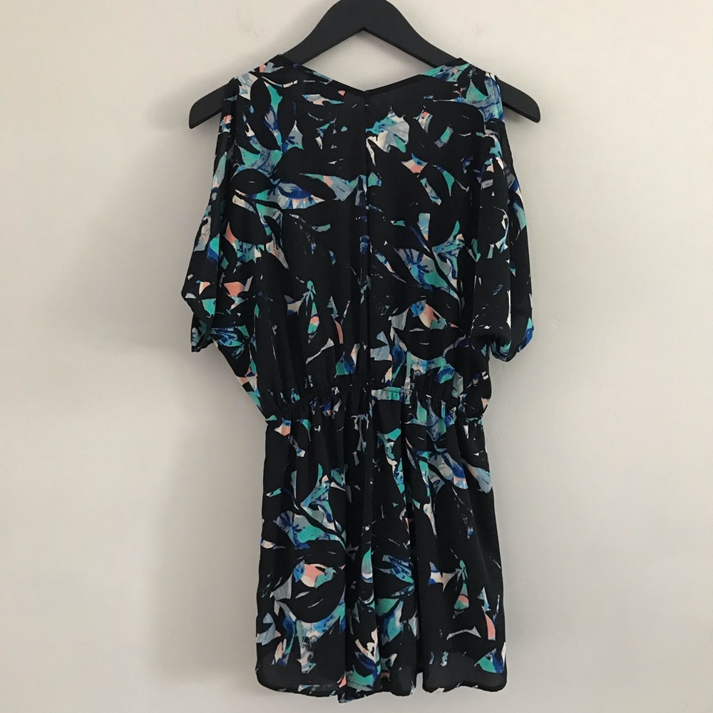 Astr | Black Patterned Cold Shoulder Romper | Sm - image 5